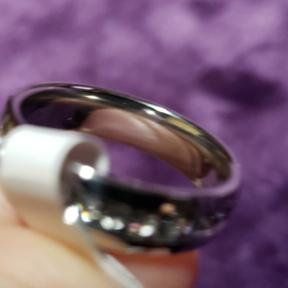 Ring - Picture 5 of 7